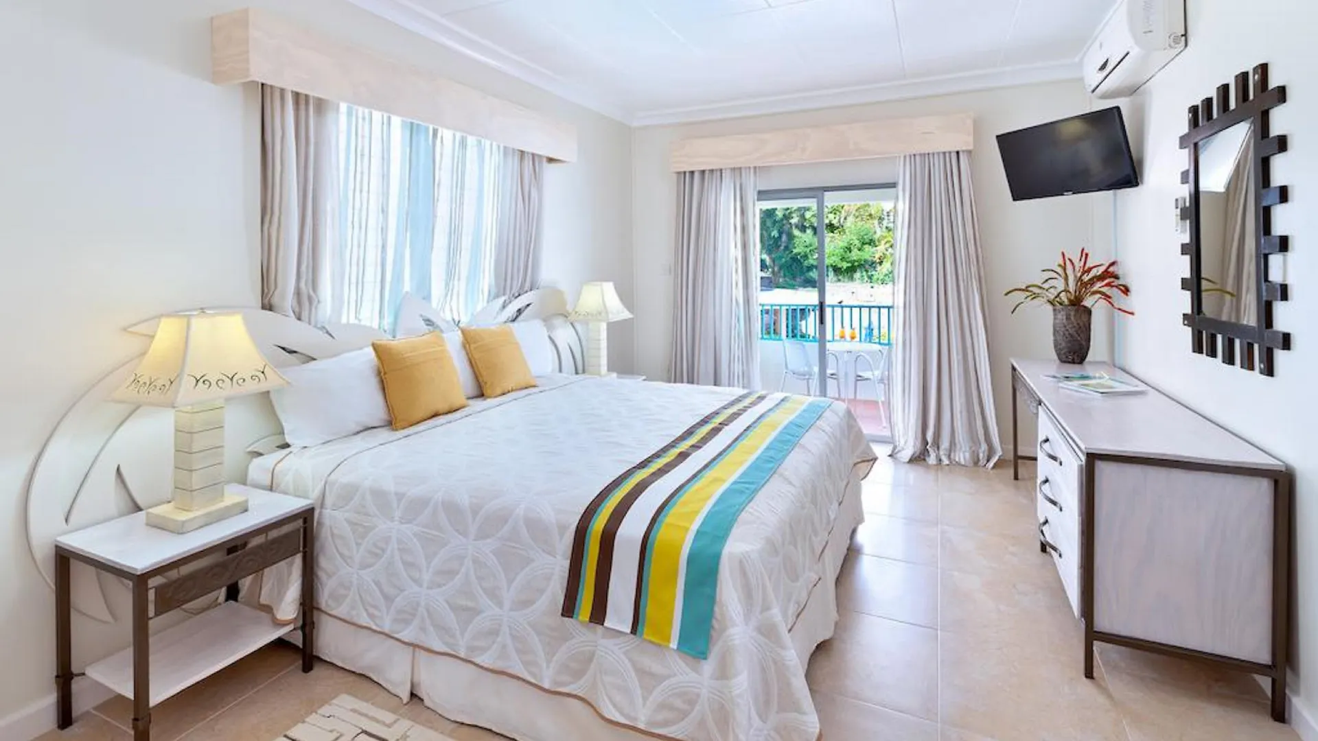 Blue Horizon Hotel Rockley 3*,  Barbados