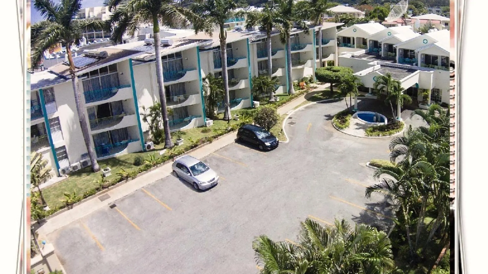 Blue Horizon Hotel Rockley