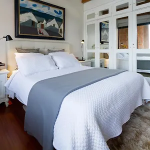 https://penthouse-lodge-bb.hotelsquito.com