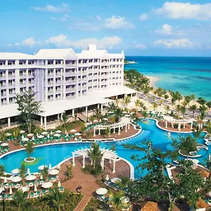 Riu 3* Ocho Rios