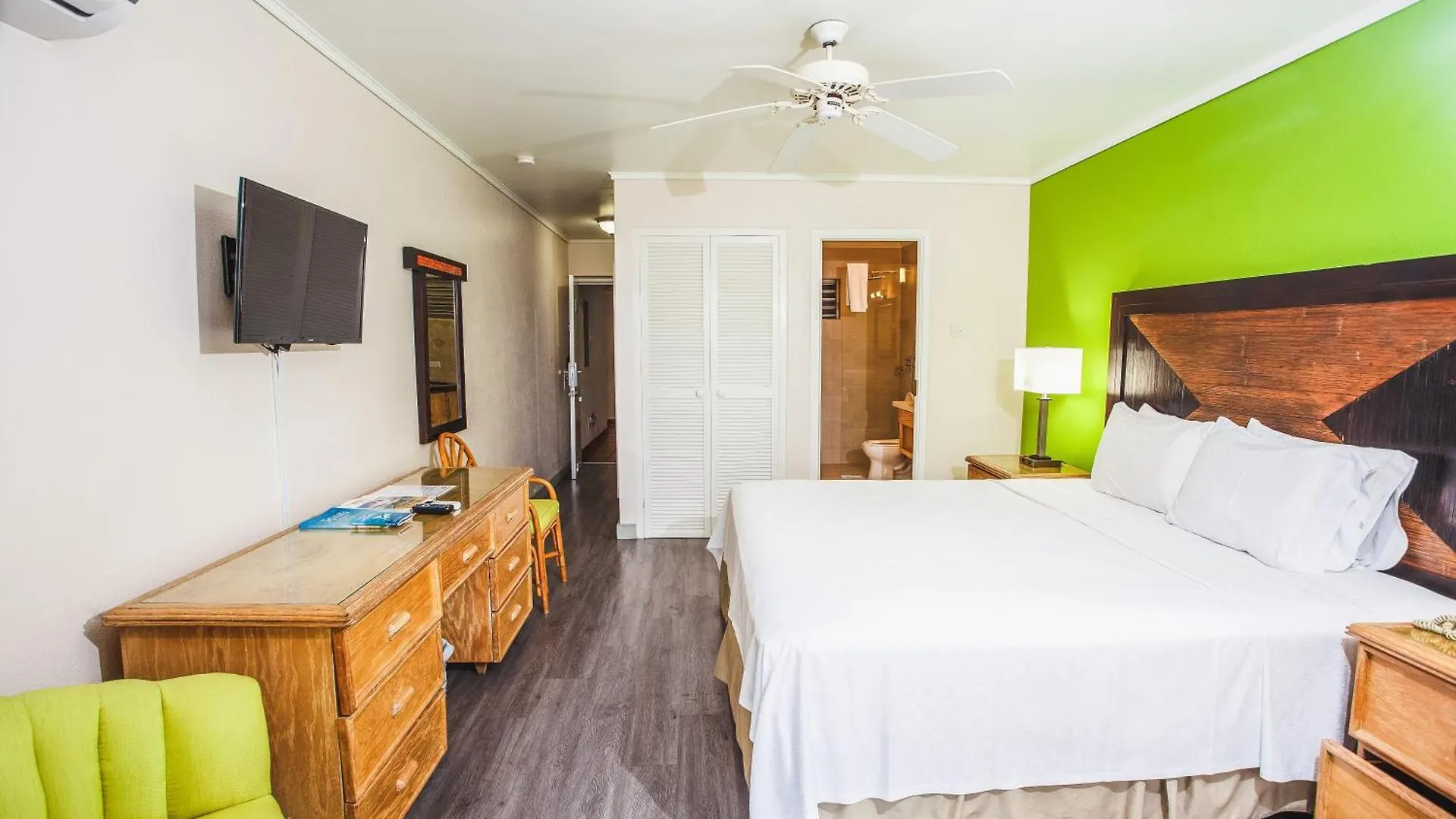 Blue Horizon Hotel Rockley 3*,  Barbados