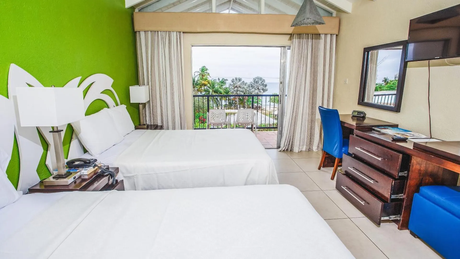 Blue Horizon Hotel Rockley 3*,  Barbados
